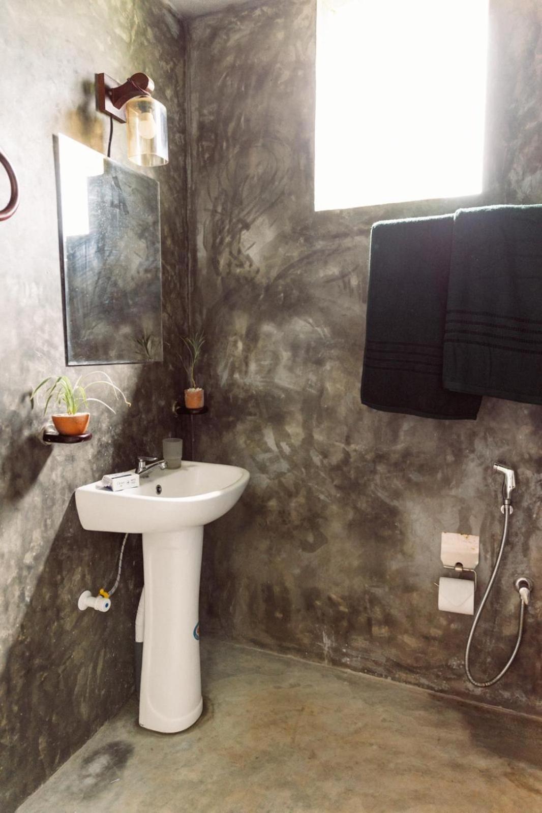 Hiriketiya Ladina Homestay Dikwella Εξωτερικό φωτογραφία
