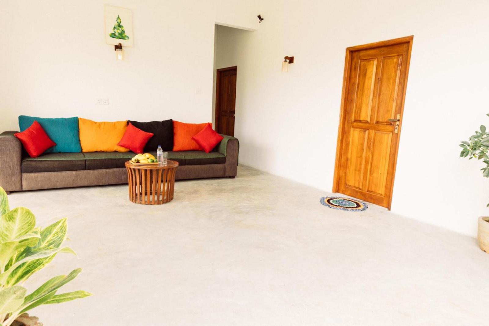 Hiriketiya Ladina Homestay Dikwella Εξωτερικό φωτογραφία